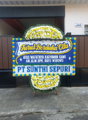 Papan Bunga Duka di Tipar