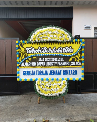 Papan Bunga Duka di Tipar